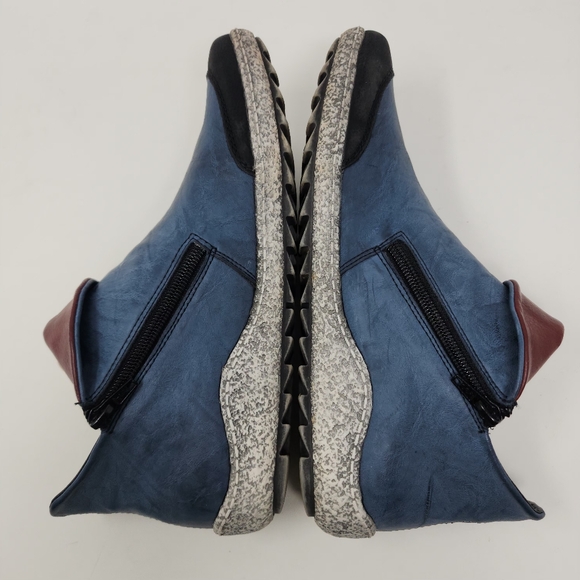 Rieker Liv 82 Blue Side Zip Faux Leather Ankle Boot Size 40 (8.5/9) - Picture 4 of 13